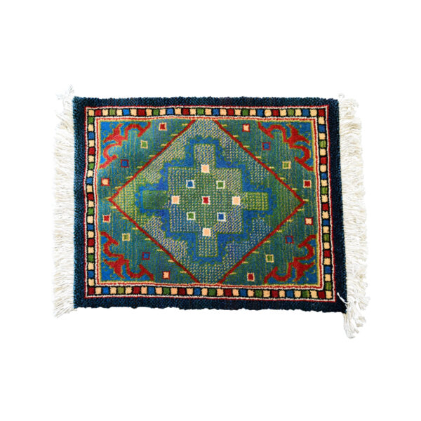 Nr-11-Kleiner-Wollteppich-mit-Geometrischen-muster-40x50