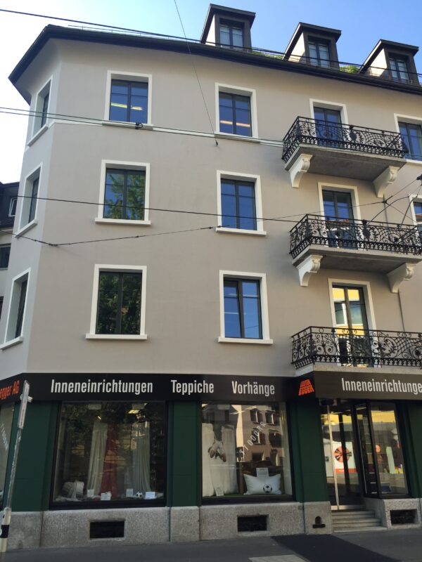 leutenegger shop foto