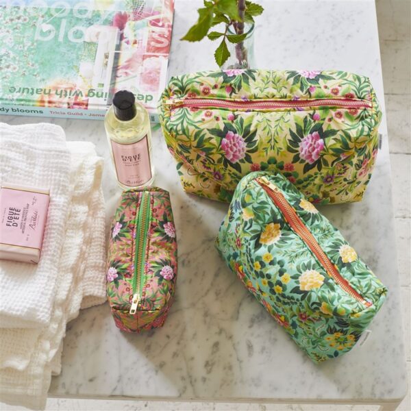 Designers Guild Necessaire Kulturbeutel Ikebana Damask Scenery-1